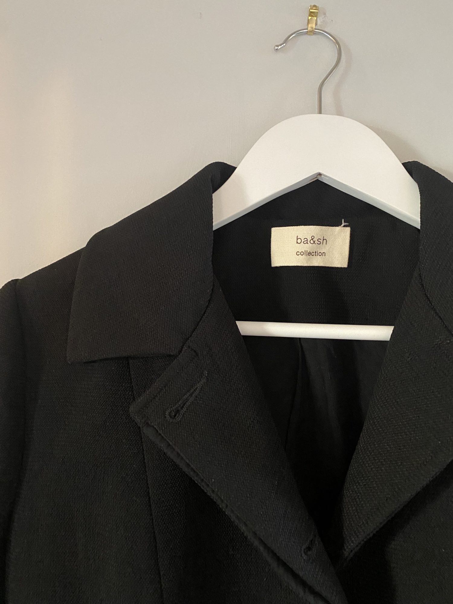 Ba&sh black suit – StyleSwap