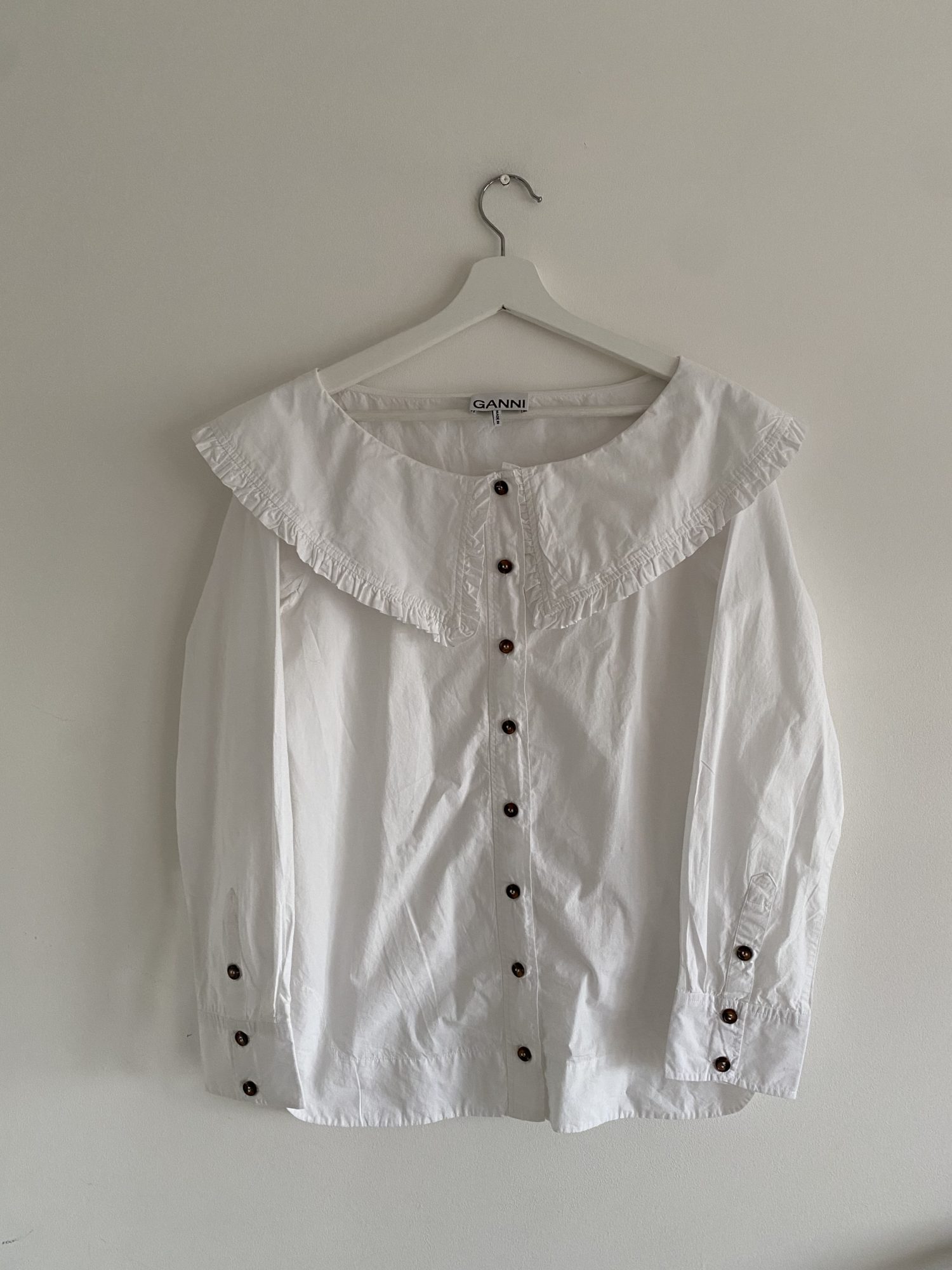 Ganni Ruffled-Collar Cotton-Poplin Shirt – StyleSwap