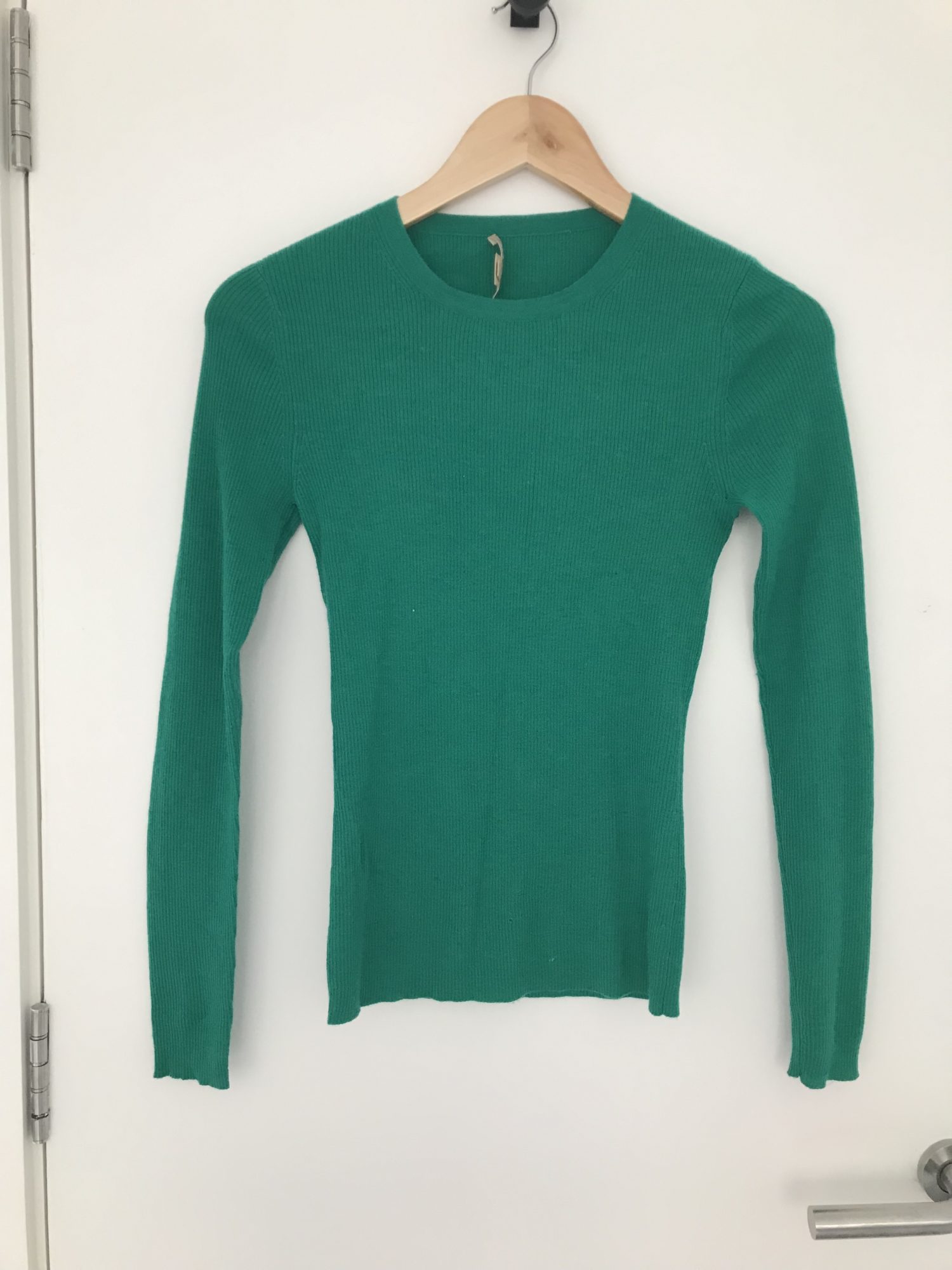 Michael Kors Green Top – StyleSwap