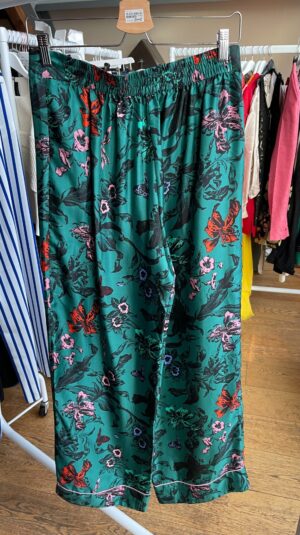 LB – Diane Von Furstenberg Green Floral Trousers